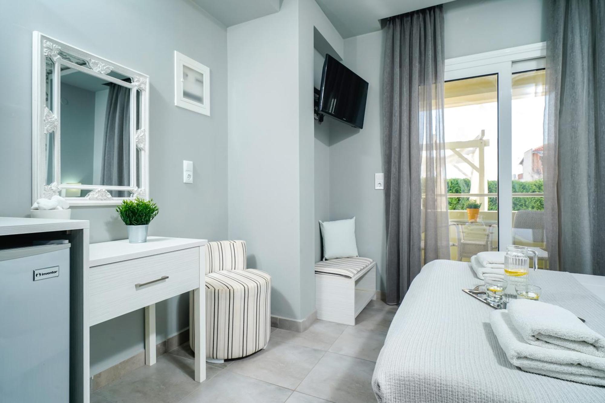 Lafeyra Hotel Лименария Екстериор снимка